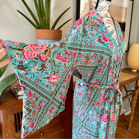 Spell and the Gypsy Collective Babushka Maxi Kimono Robe S/M - Picture 12 of 16